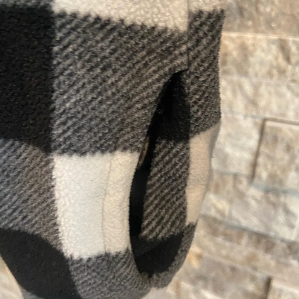 Girls Old Navy fleece zipper neck fleece - Picture 3 of 4